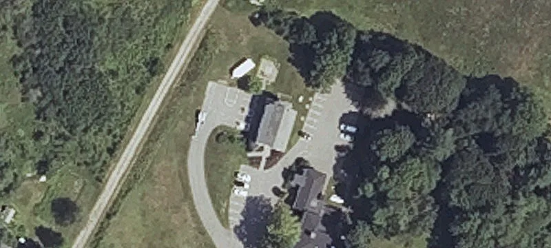12 Est Dr
