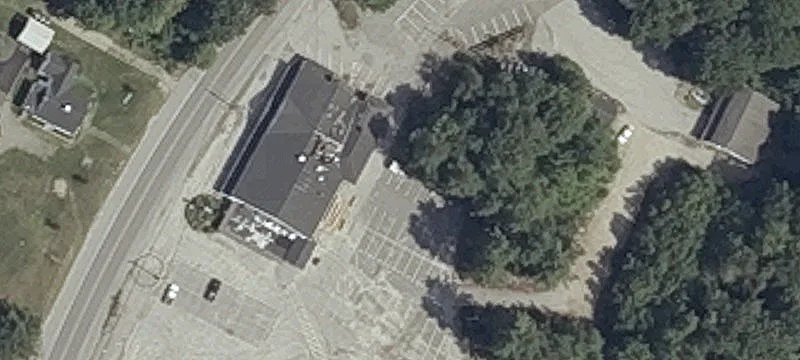 64 Lewiston Rd