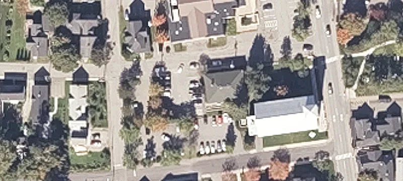 10 Masonic St