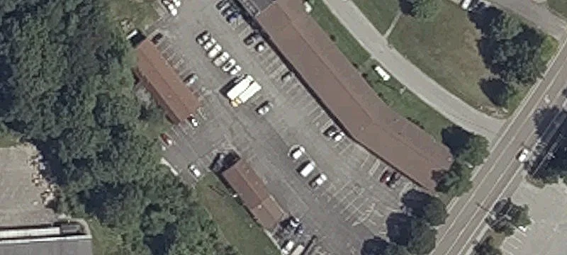 400 Riverside St