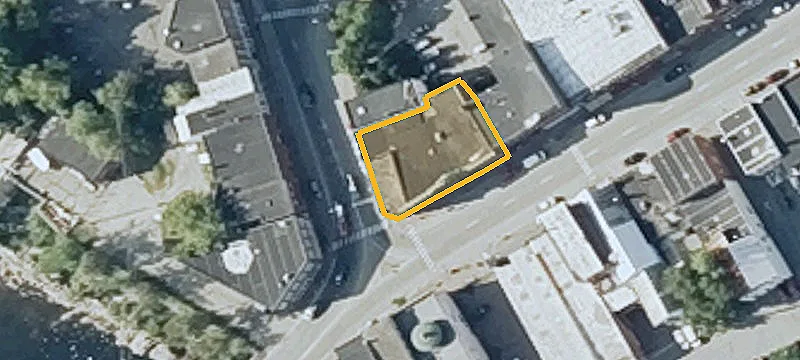 40 Water St
