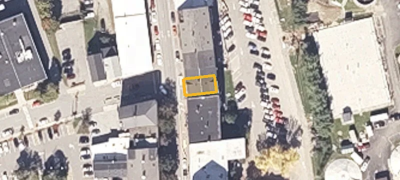421 Main St