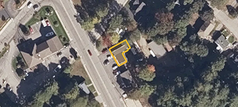 594 Main St