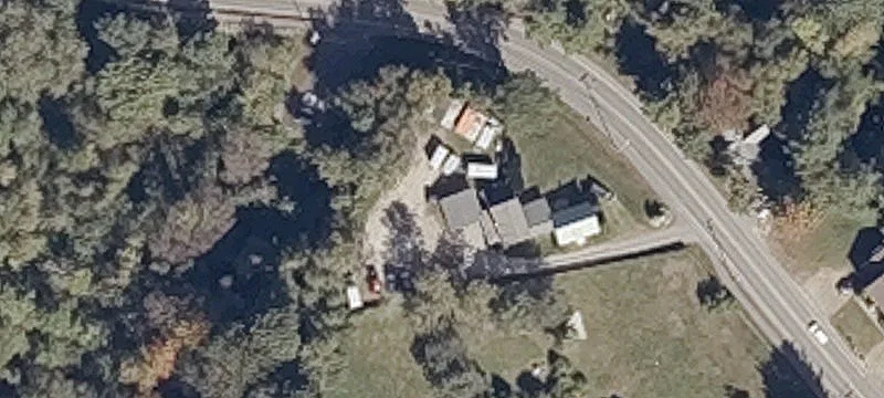 51 Riv Rd