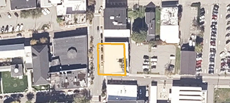 365 Main St