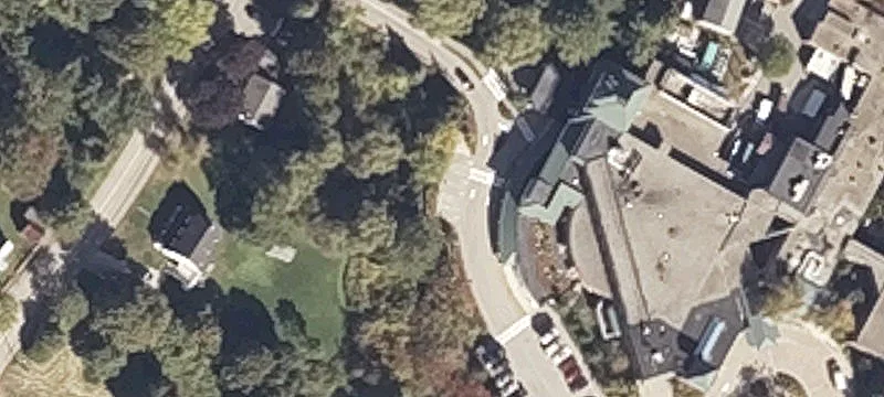 25 Williams Ave