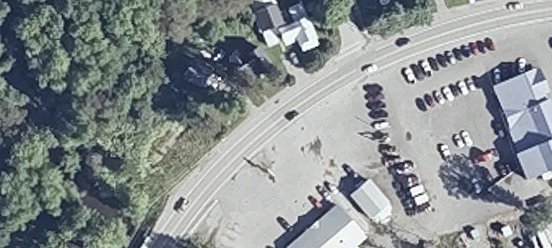 1110 Main St
