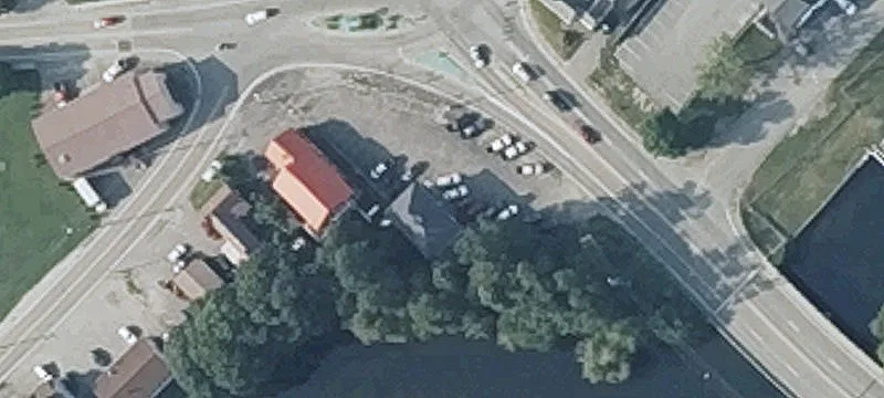1110 Kennedy Memorial Dr