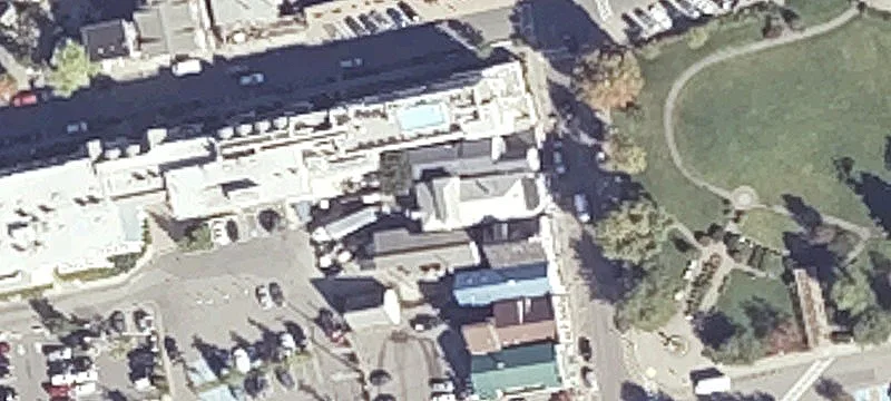 17 Main St