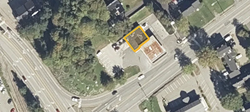 304 Main St