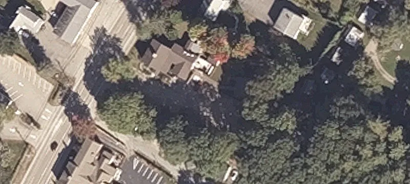 1637 Post Rd