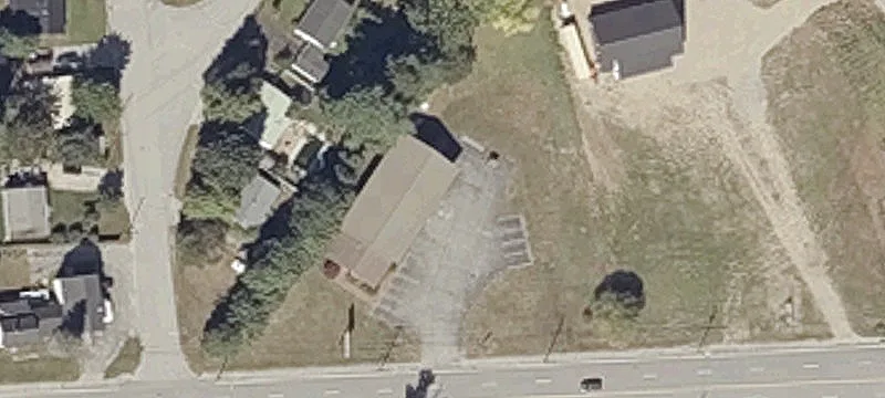 1013 Minot Ave