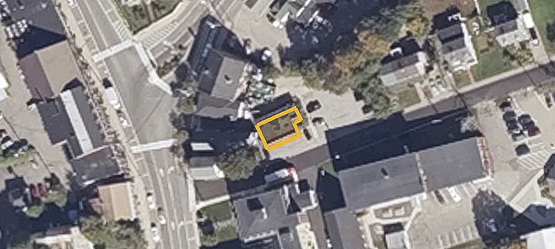 11 Paul St