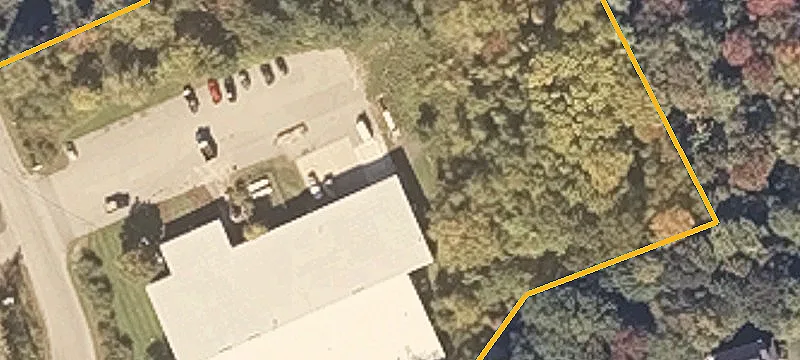 2 Gordon Dr