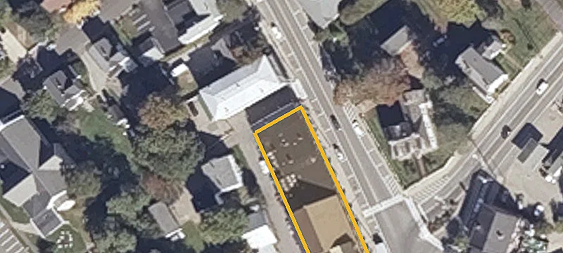 289 Main St