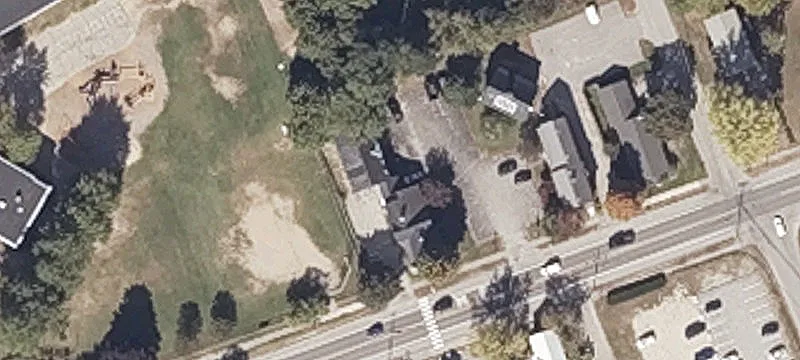 14 Paris St