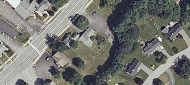 672 Us Rte 1st 1