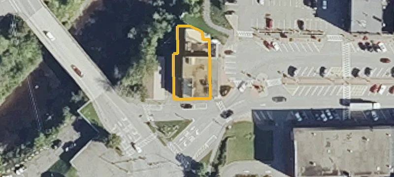 4 Market Sq
