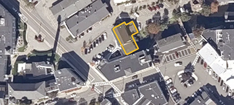 25 Mechanic St