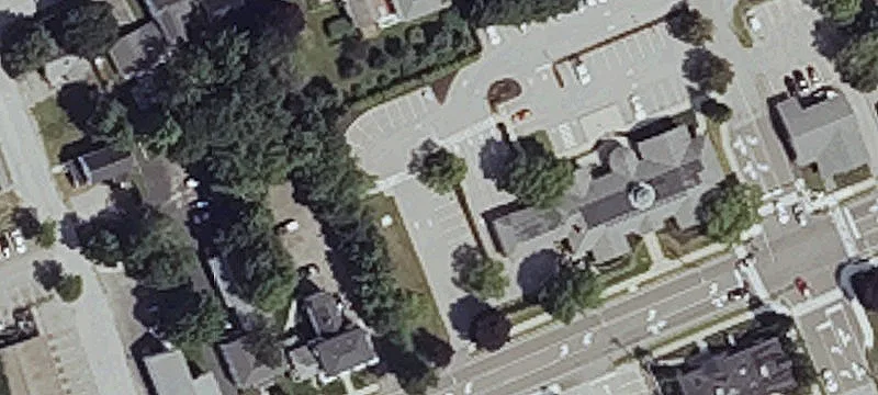54 Main St