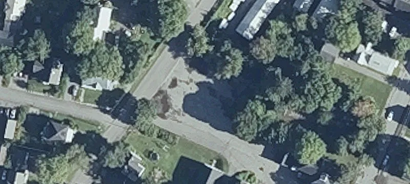 5 Middle St