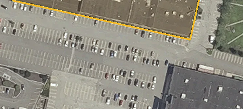 220 Maine Mall Rd