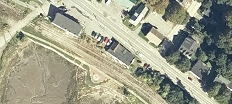 124 Main St