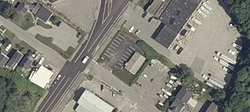 176 Main St
