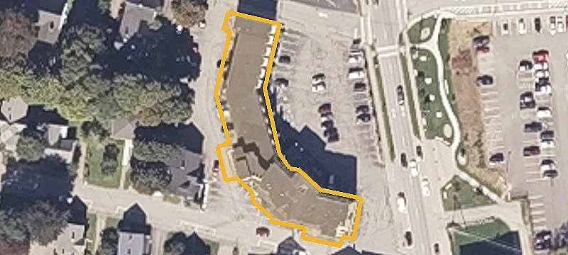 520 Main St
