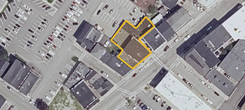 44 Alfred St