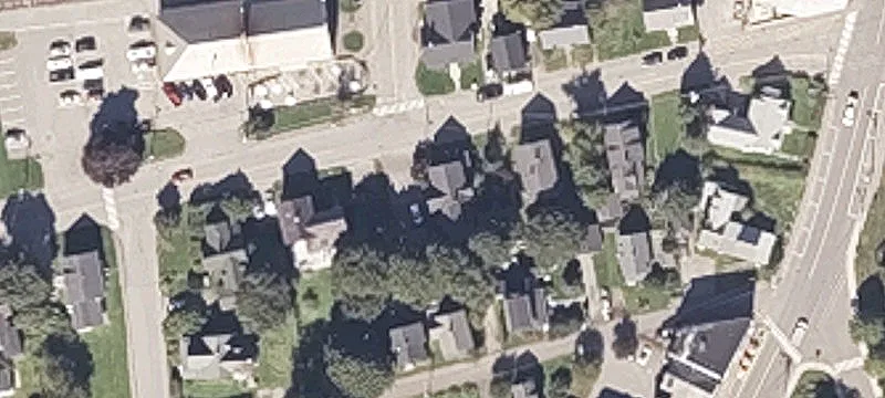 16 Pleasant St