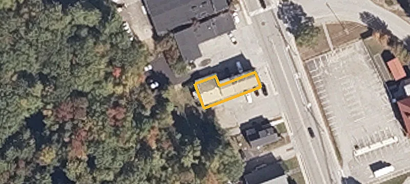 649 Main St