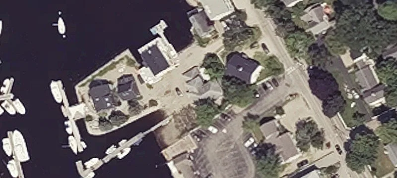 4 Wharf Ln