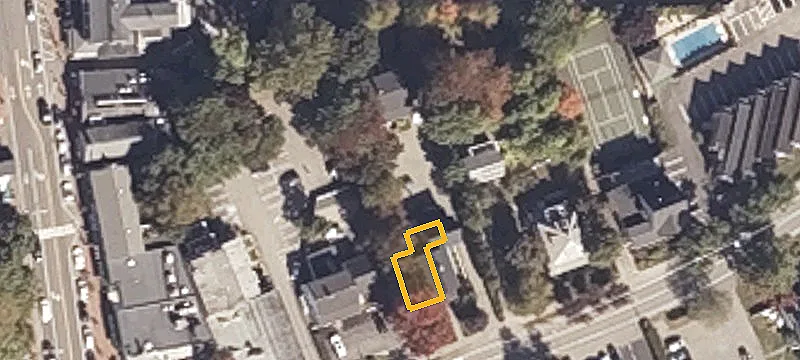 25 Bch St