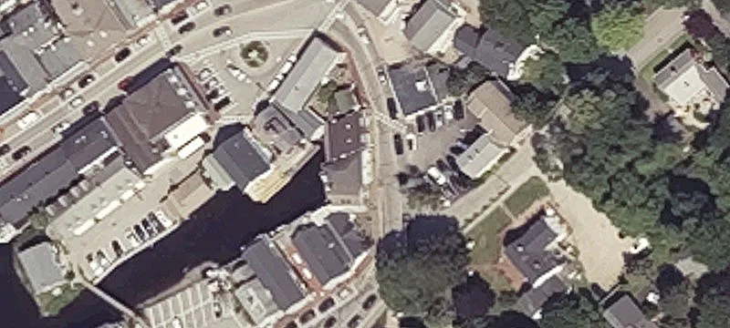 9 Ocean Ave