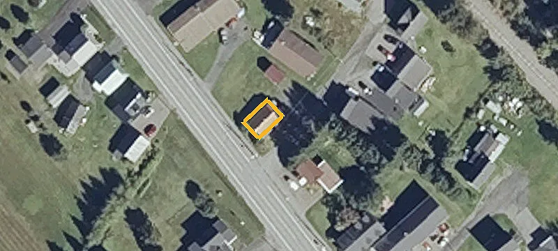 6 Levesque St