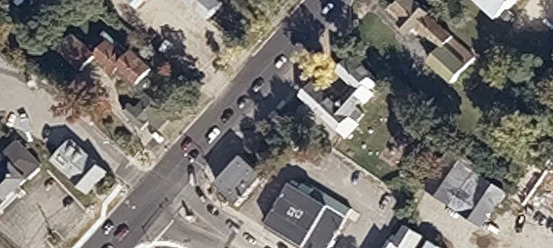 631 Main St