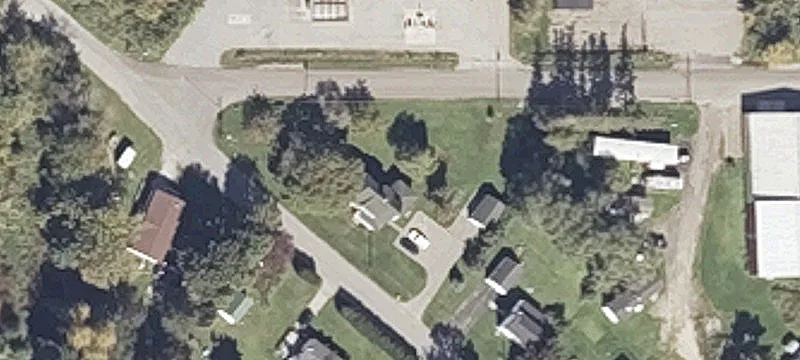 407 Pleasant St
