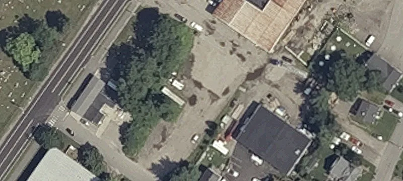 10 Whitney Ave