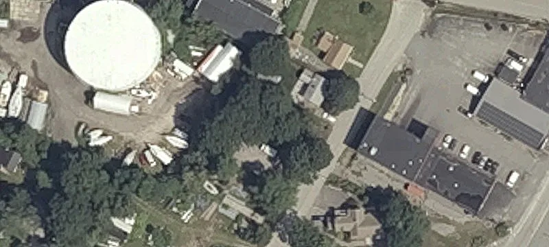 33 Jackson St