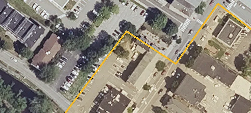 180 Main St