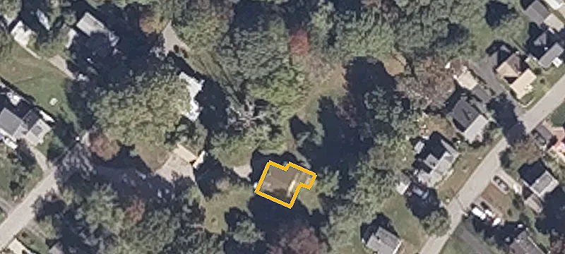 28 Wyman Ave