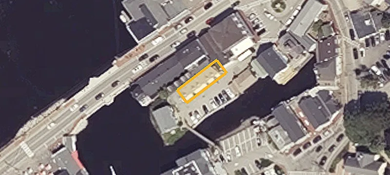 28 Dock Sq