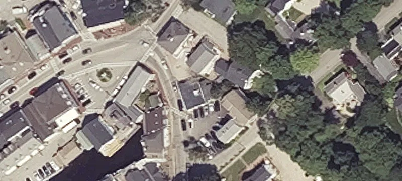 6 Ocean Ave