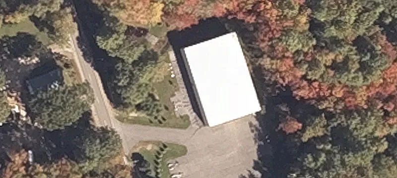 83 Log Cabin Rd