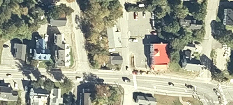4 Pne St