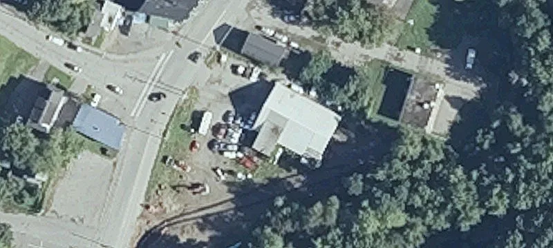 24 Water St