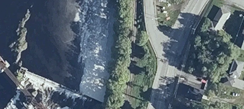 Benton Ave
