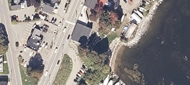 639 Main St