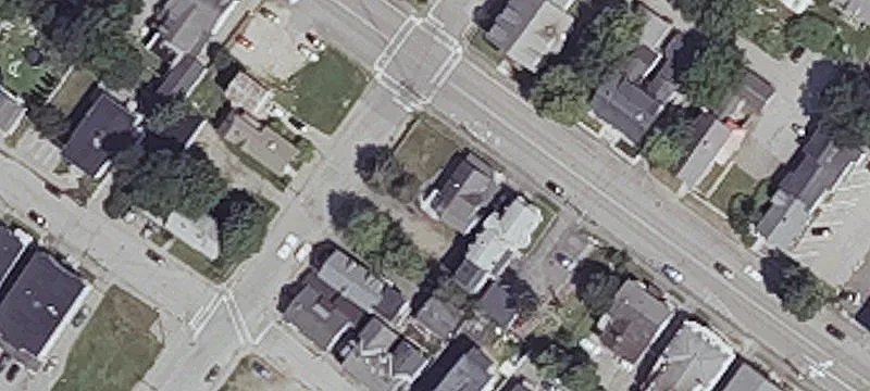 Main St